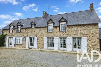 Maison - 230 m² - 9 pièces