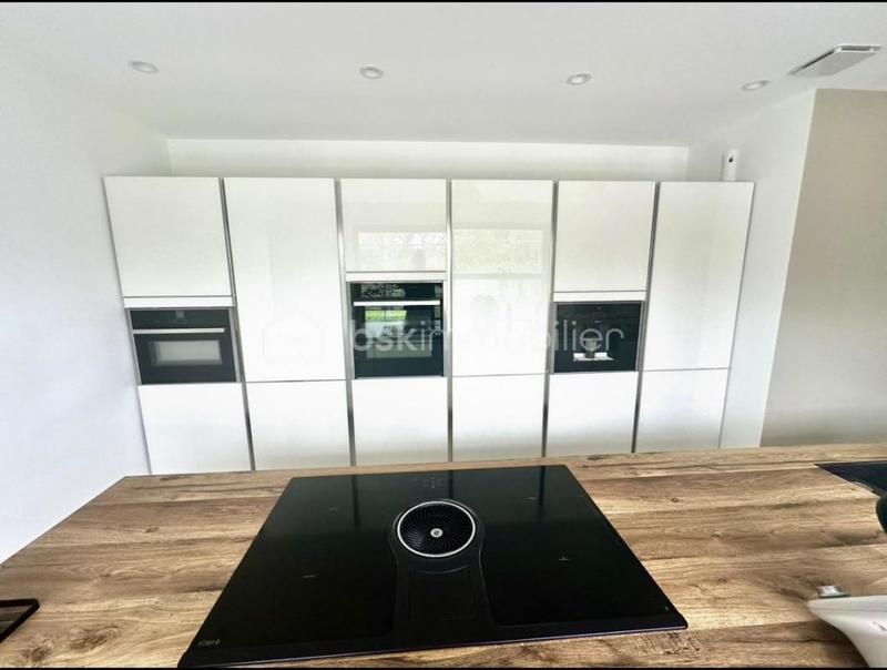 Maison d'architecte - 220 m² - 9 pièces