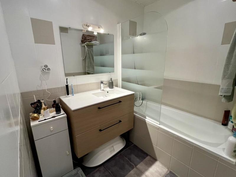 Appartement ancien - 63 m² - 3 pièces