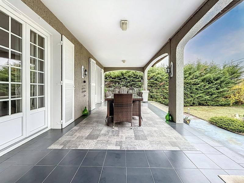 Maison ancienne - 223 m² - 14 pièces