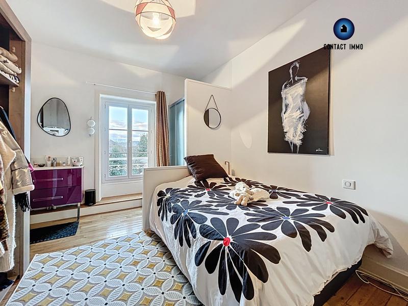 Appartement - 94 m² - 3 pièces