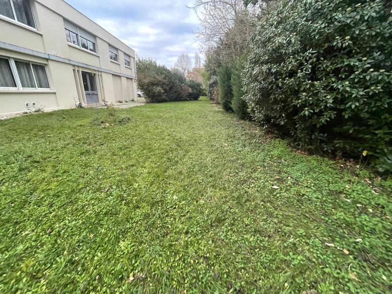 Appartement - 81 m² - 4 pièces