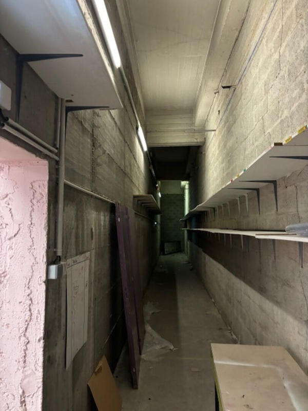 Local d'activité / Entrepôt - 1 090 m²