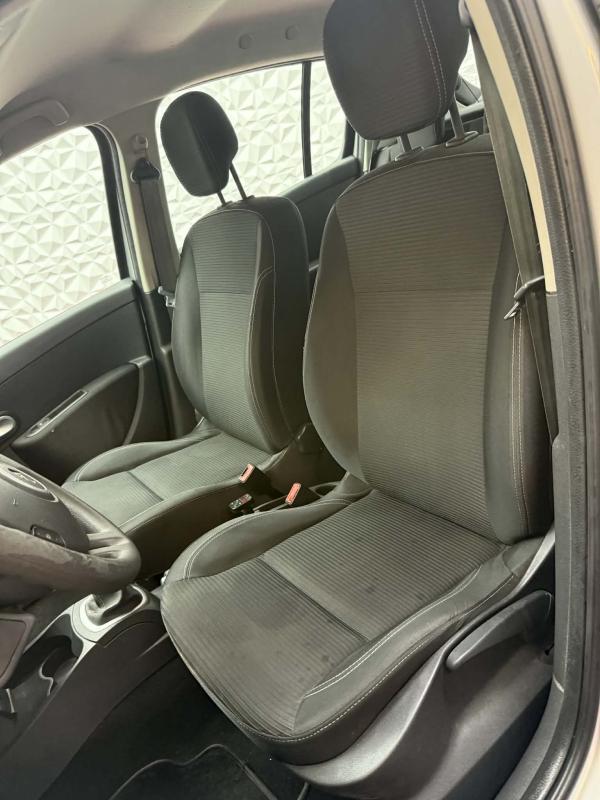 Renault Clio 1.5 DCi eco2 75 Cv