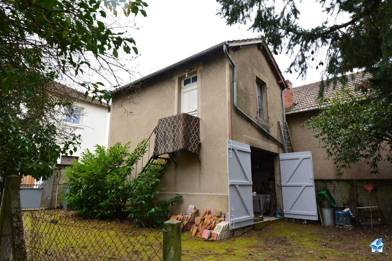 Viager - Maison - 381 m² - 11 pièces