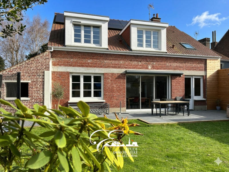 Maison - 180 m² - 5 pièces