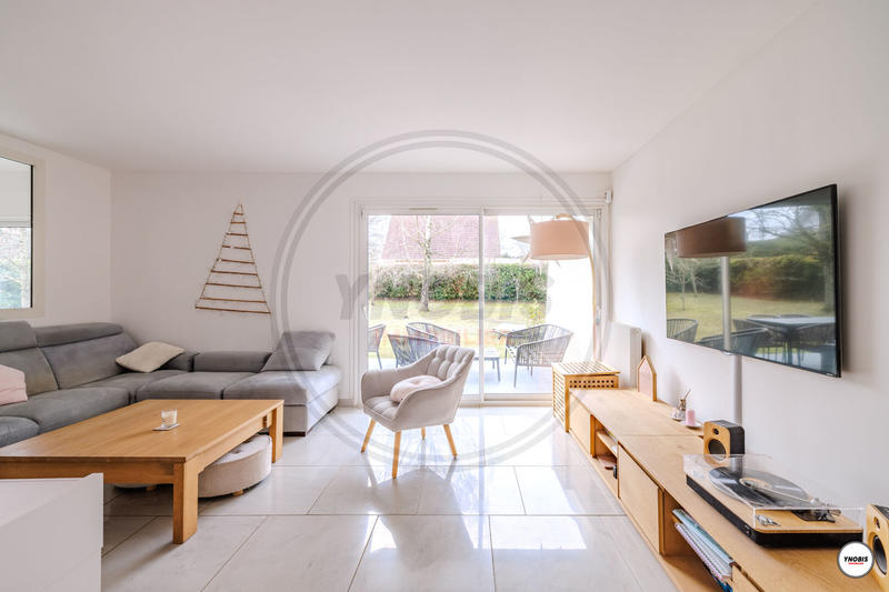 Maison - 101 m² - 6 pièces