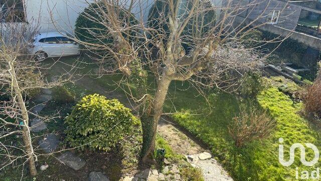 Maison - 200 m² - 9 pièces