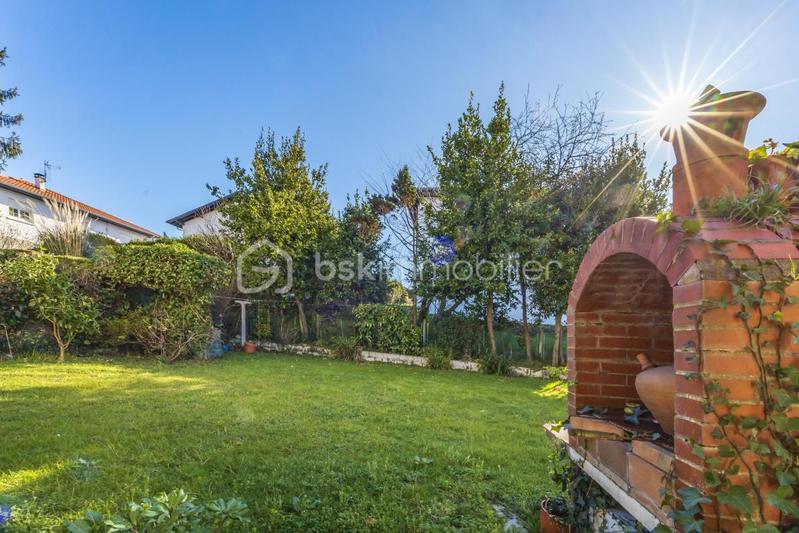 Maison - 183 m² - 5 pièces