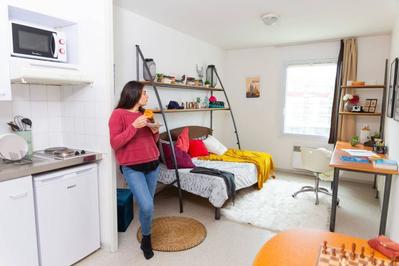 Studio - 14 m² - 1 pièce