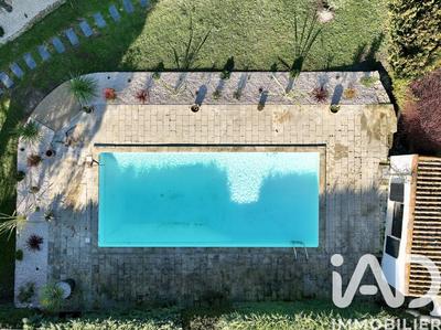 Maison - 177 m² - 6 pièces