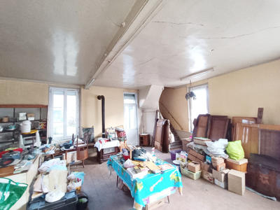 Maison - 212 m² - 5 pièces