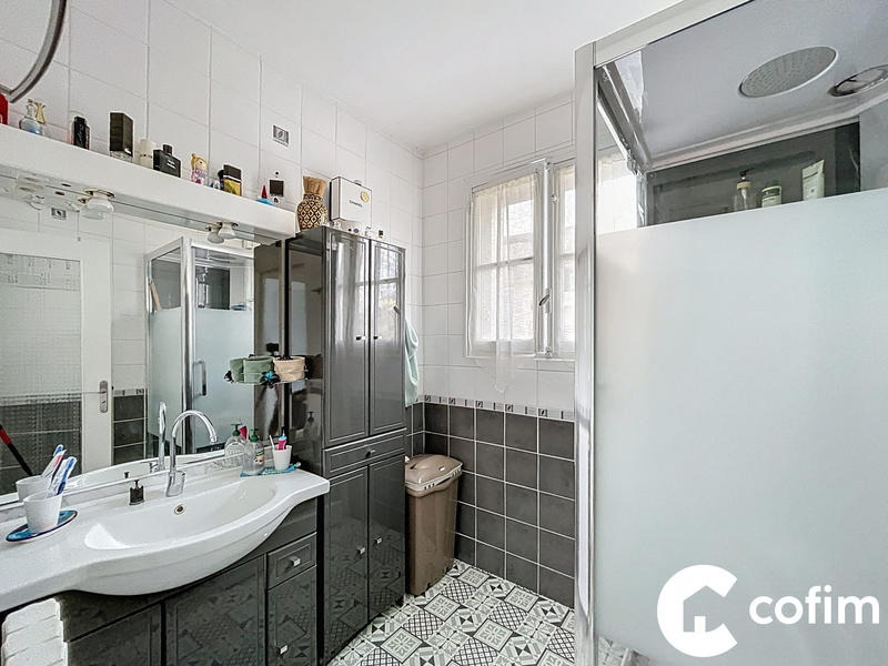 Appartement - 95 m² - 4 pièces