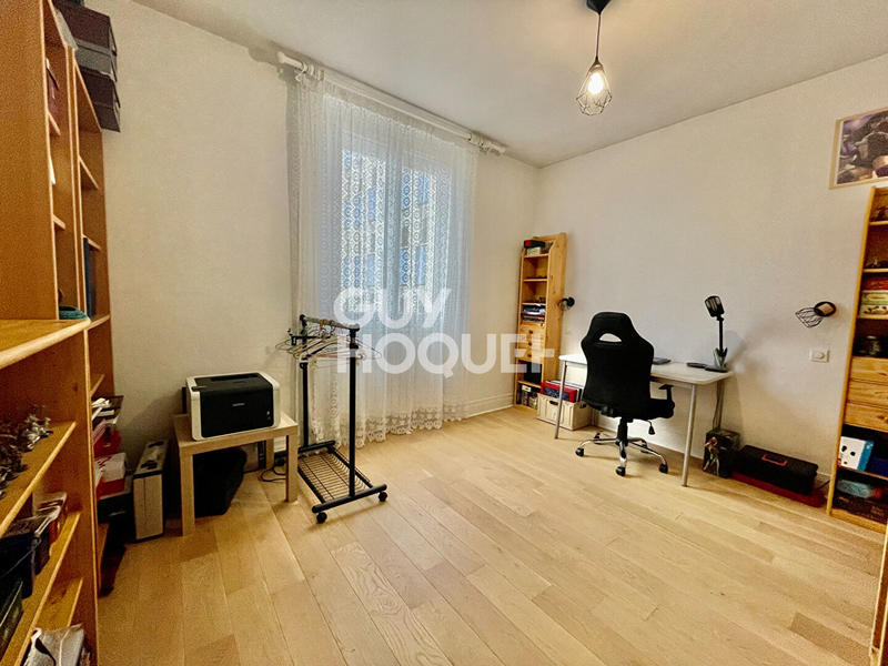 Appartement - 77 m² - 3 pièces