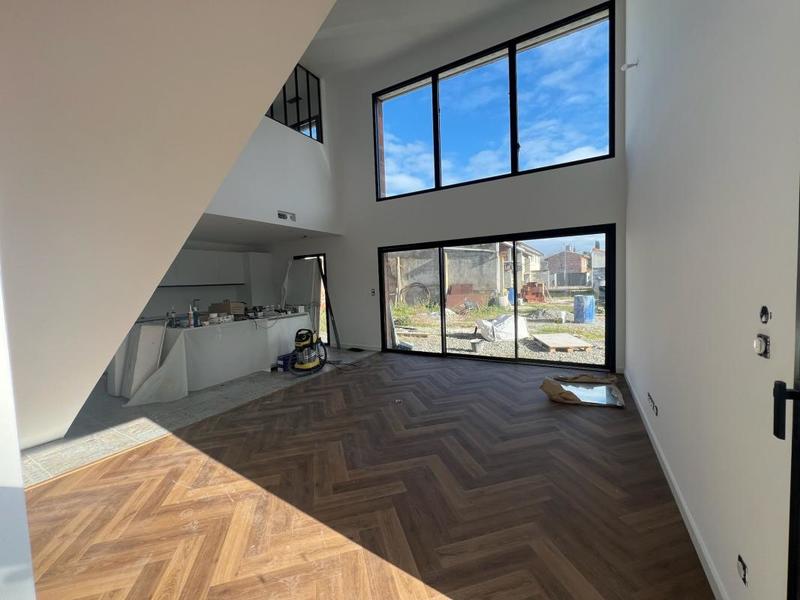 Villa - 135 m² - 5 pièces