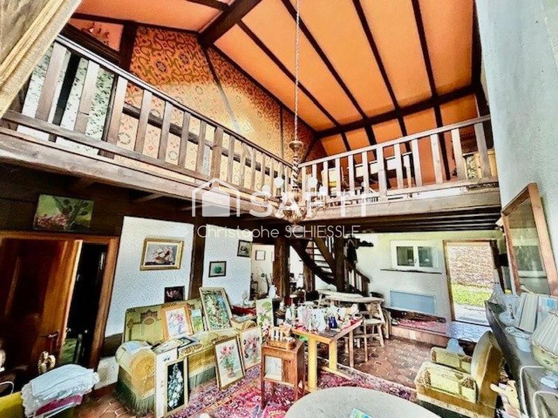 Maison - 189 m² - 8 pièces