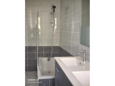 Maison - 98 m² - 5 pièces