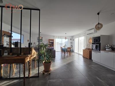 Maison - 105 m² - 5 pièces