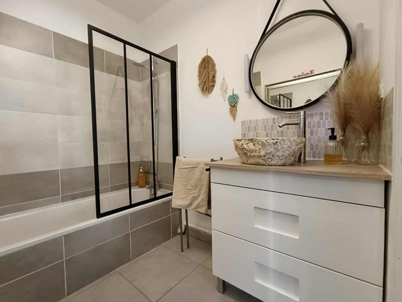 Appartement - 75 m² - 3 pièces