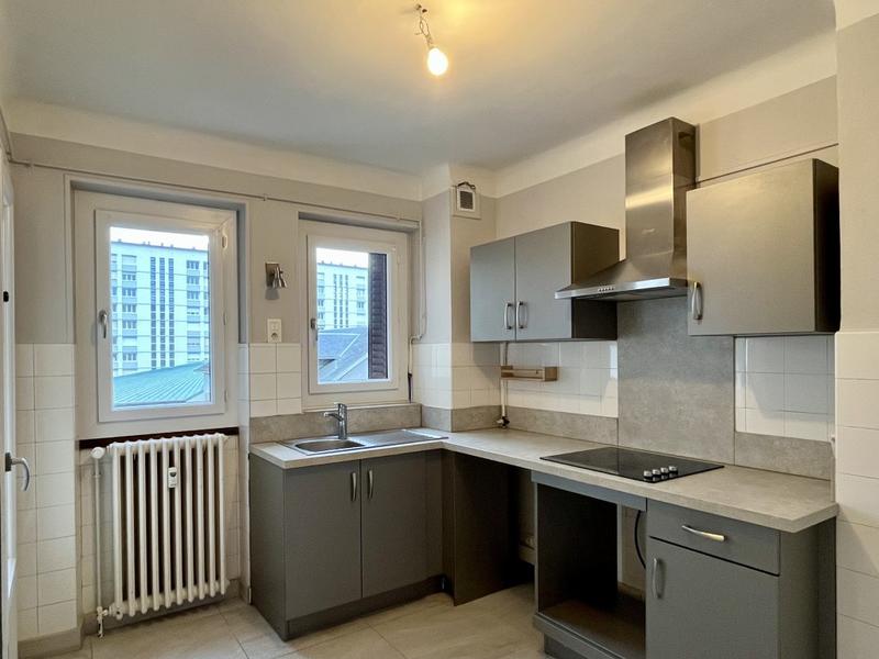 Appartement - 84 m² - 5 pièces