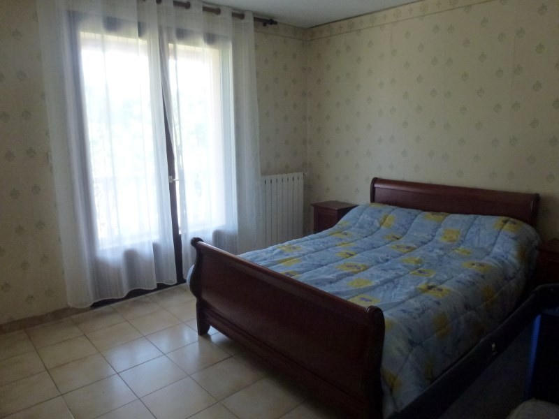 Maison - 180 m² - 6 pièces