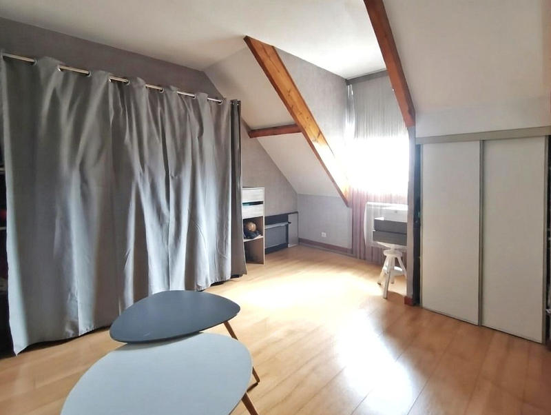 Maison - 110 m² - 7 pièces