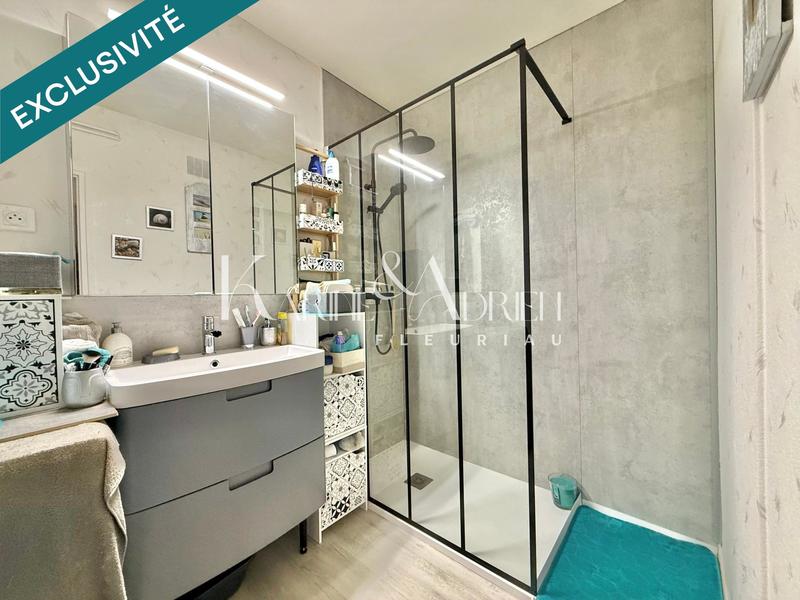 Appartement - 82 m² - 3 pièces