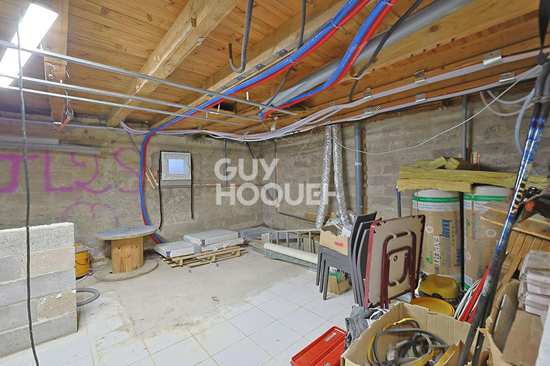 Maison - 110 m² - 4 pièces