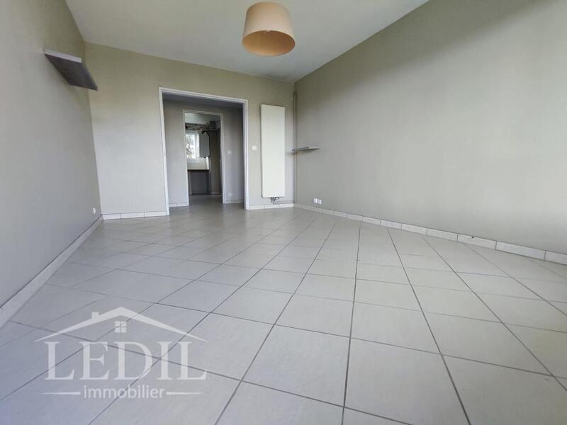 Appartement - 82 m² - 4 pièces