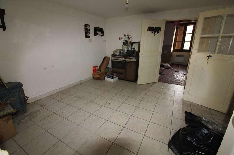 Maison - 250 m² - 10 pièces