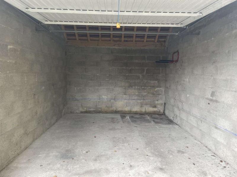 Garage - 14 m²