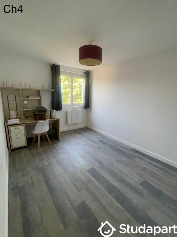 Chambre - 12 m² - 1 pièce