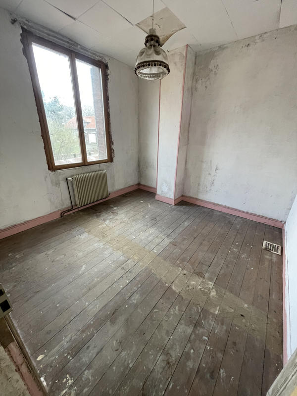 Maison - 123 m² - 4 pièces