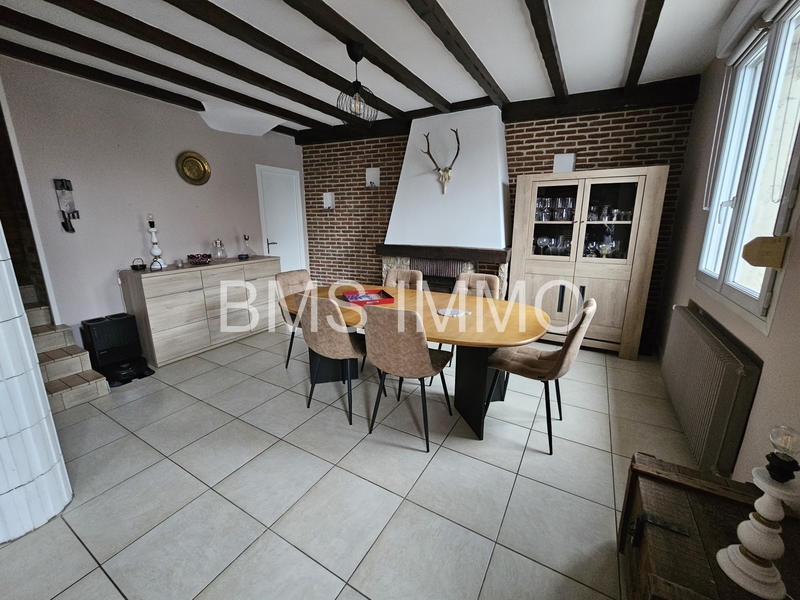 Maison - 93 m² - 4 pièces