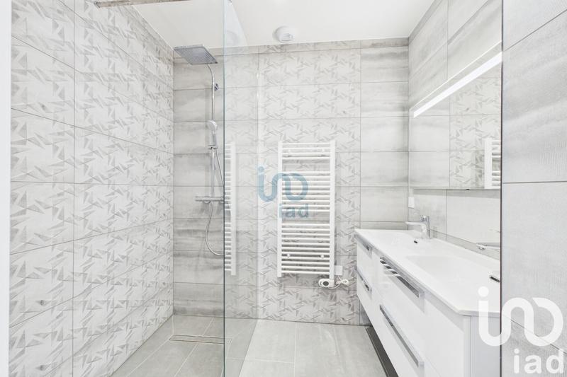 Appartement - 77 m² - 3 pièces