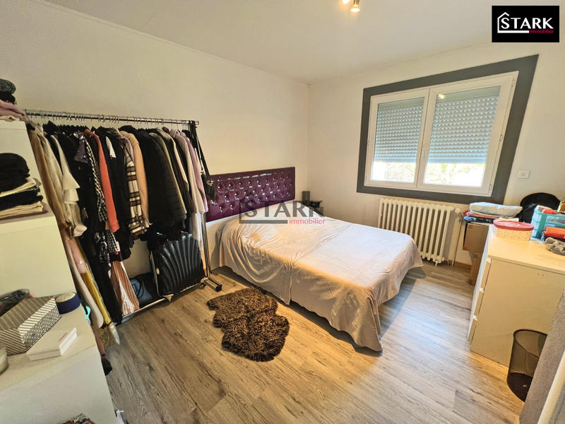 Maison - 170 m² - 8 pièces