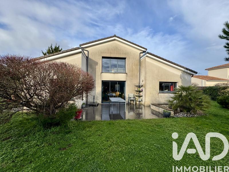 Maison - 148 m² - 5 pièces