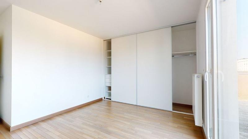 Appartement - 115 m² - 5 pièces