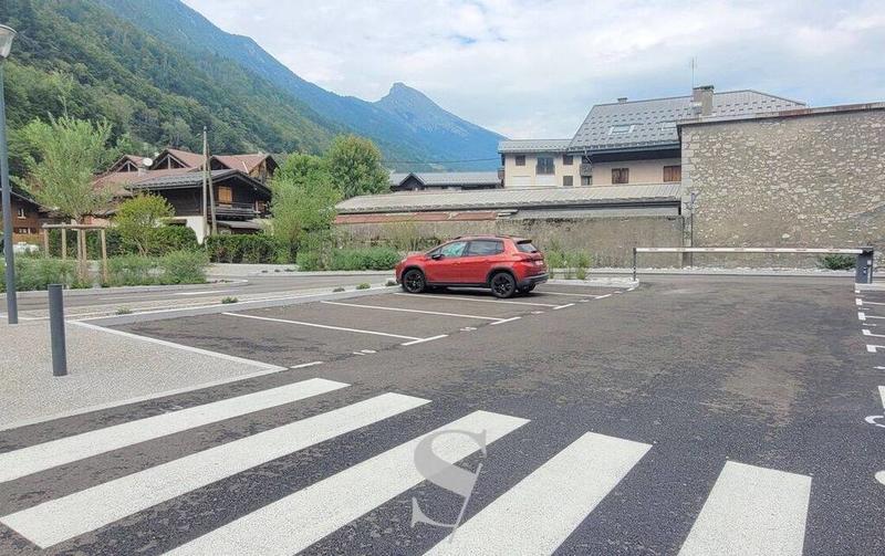 Appartement - 98 m² - 4 pièces