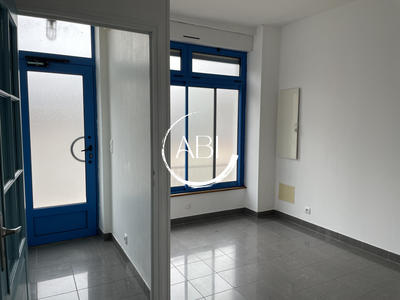 Maison - 104 m² - 7 pièces