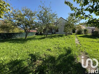 Maison - 102 m² - 3 pièces