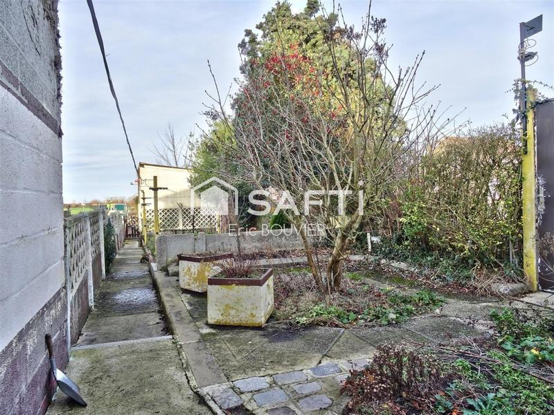 Maison - 77 m² - 5 pièces