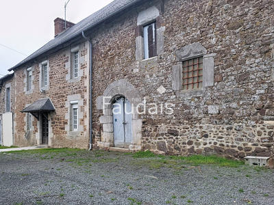 Maison - 135 m² - 5 pièces