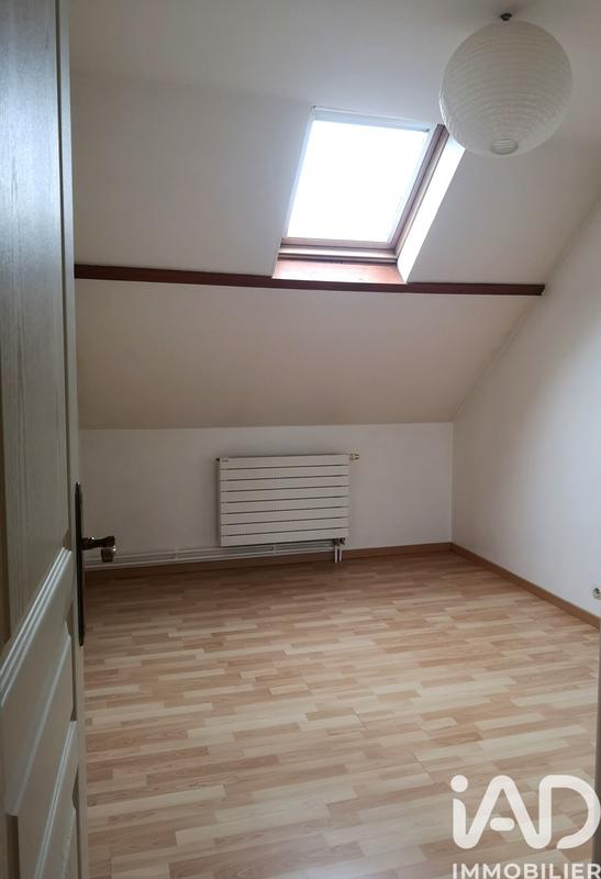 Maison - 195 m² - 9 pièces