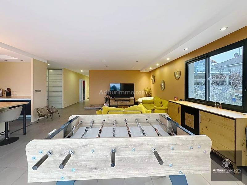 Maison - 185 m² - 7 pièces