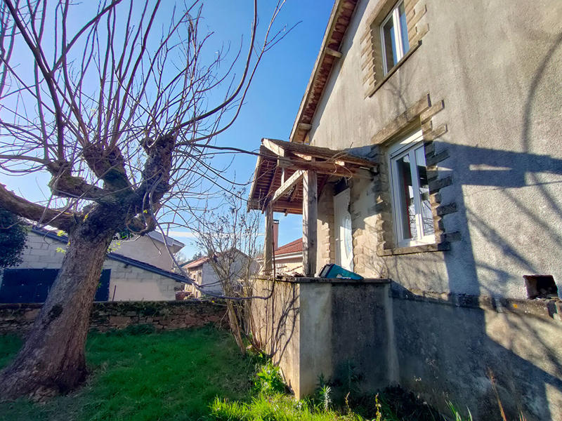 Maison - 98 m² - 3 pièces