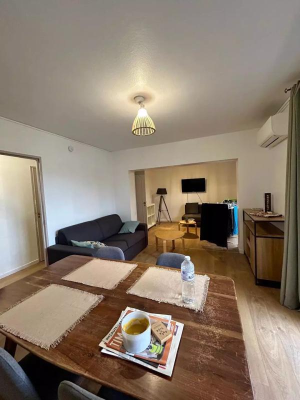 Appartement - 84 m² - 4 pièces