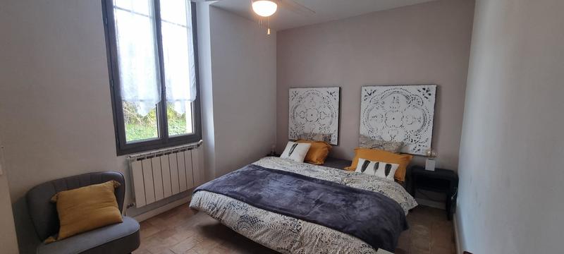 Maison - 290 m² - 8 pièces