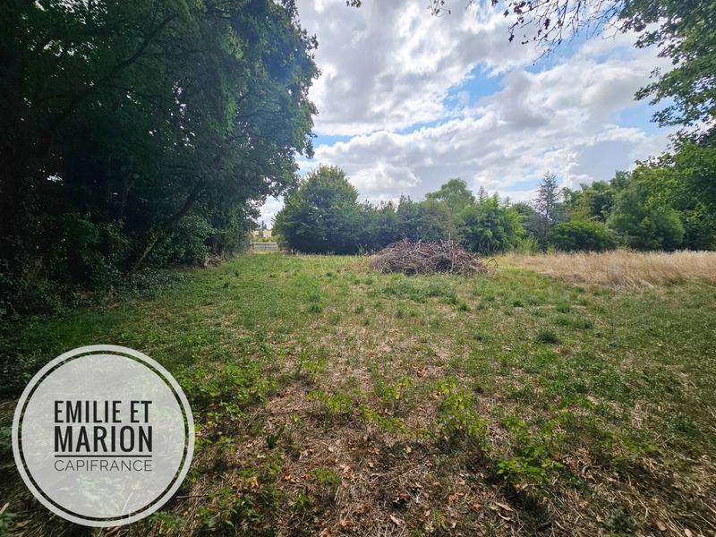 Terrain constructible - 750 m²