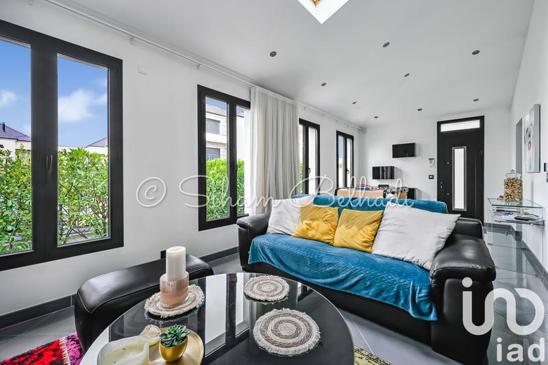 Maison - 190 m² - 6 pièces